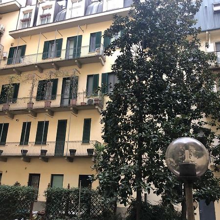 Elegante Stanza Nel Cuore Di Porta Venezia A Milano Eksteriør billede