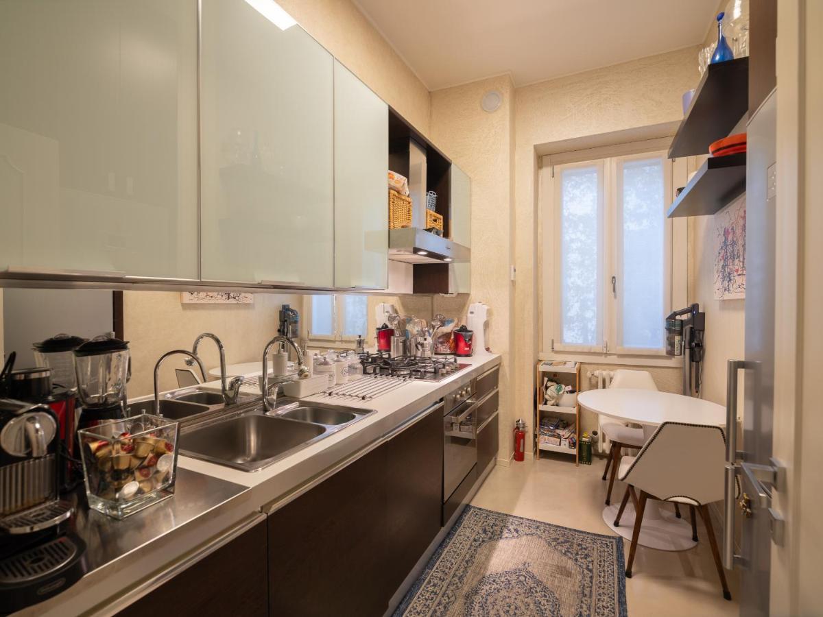 Elegante Stanza Nel Cuore Di Porta Venezia A Milano Eksteriør billede